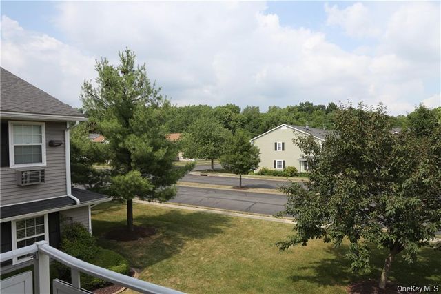 100 Hillside Drive E16, Middletown, NY 10941