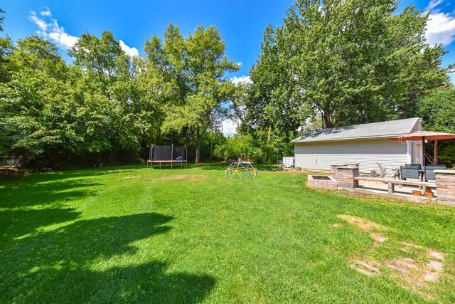 4917 S 28th STREET, Greenfield, WI 53221