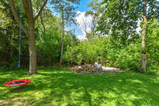 4917 S 28th STREET, Greenfield, WI 53221