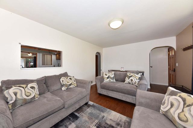 4917 S 28th STREET, Greenfield, WI 53221
