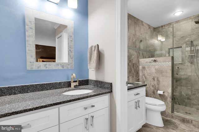 1701 GLASTONBERRY RD, Potomac, MD 20854