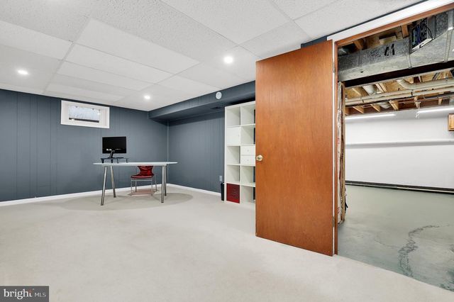 1701 GLASTONBERRY RD, Potomac, MD 20854