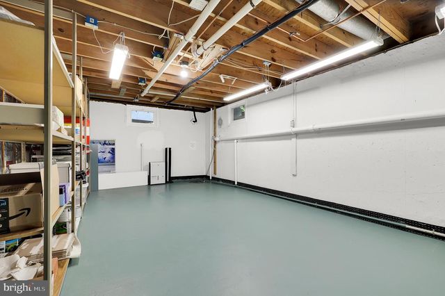 1701 GLASTONBERRY RD, Potomac, MD 20854