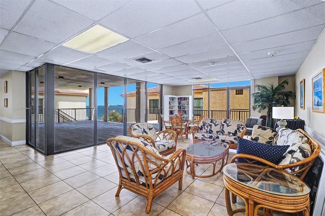 6145 SUN BOULEVARD 306, St Petersburg, FL 33715