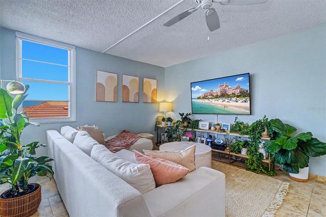 6145 SUN BOULEVARD 306, St Petersburg, FL 33715
