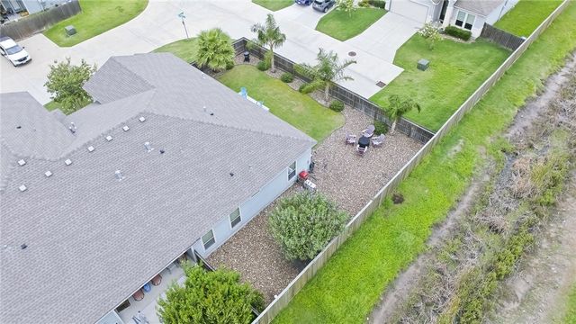 2130 COVINA Ct, Corpus Christi, TX 78414
