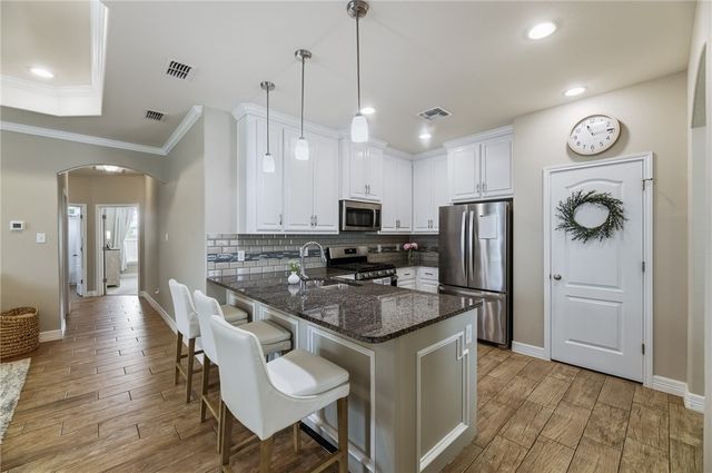 2130 COVINA Ct, Corpus Christi, TX 78414