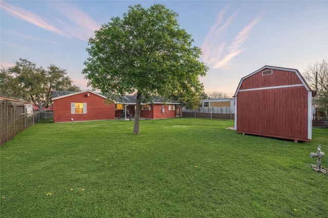 3006 Hartwick Road, Houston, TX 77093