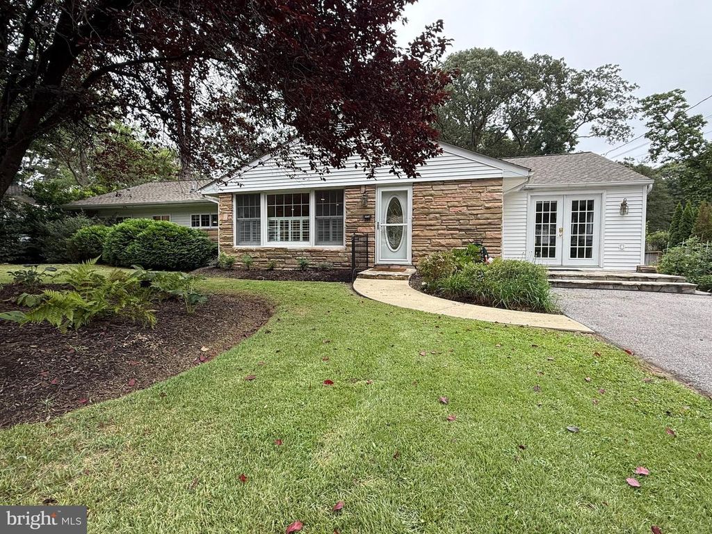 206 PINE AVE, Severna Park, MD 21146