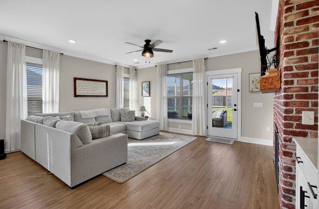 105 Edisto Crossing Court, Ridgeville, SC 29472