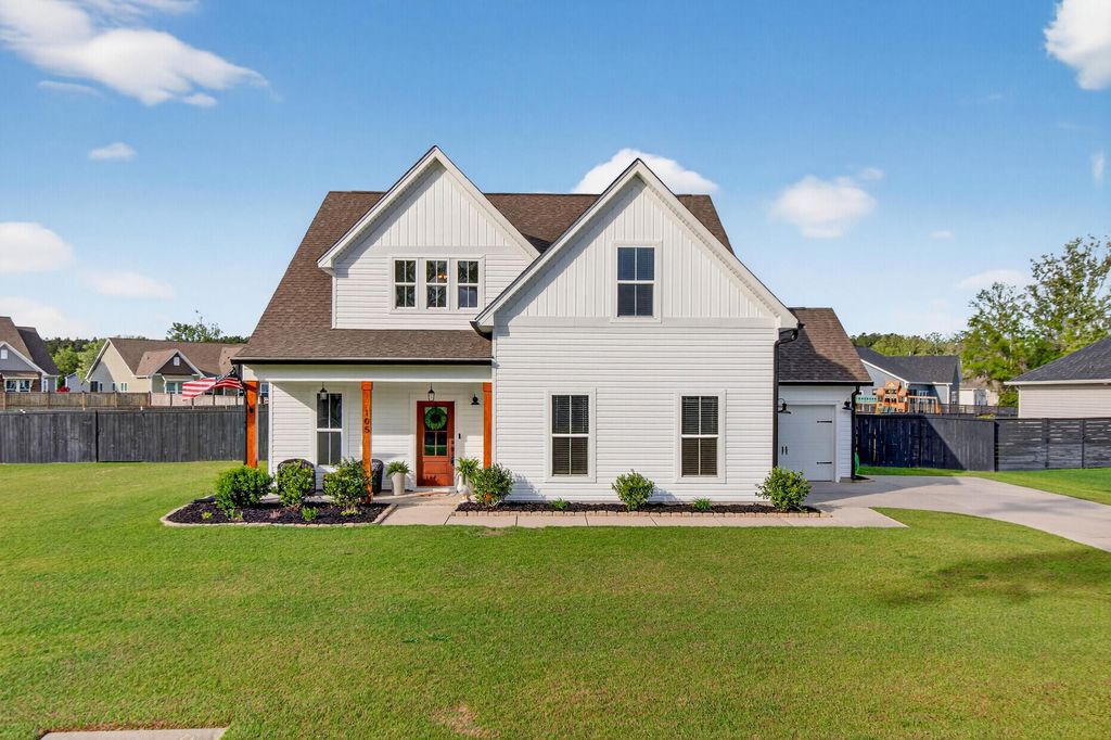 Image 1 of property listing at 105 Edisto Crossing Court, Ridgeville, SC 29472