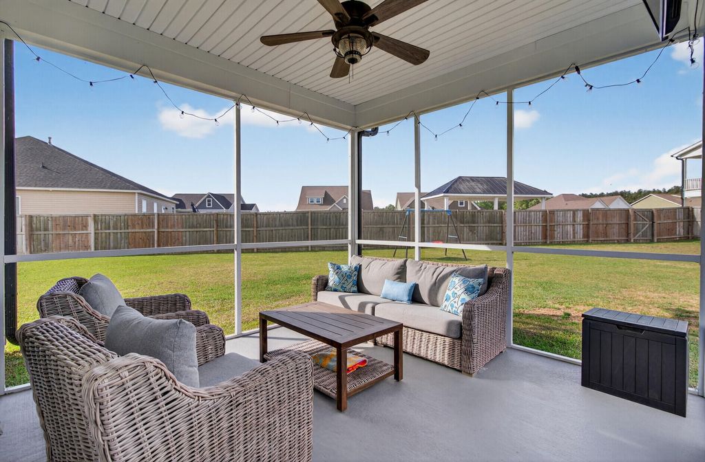 Image 37 of property listing at 105 Edisto Crossing Court, Ridgeville, SC 29472