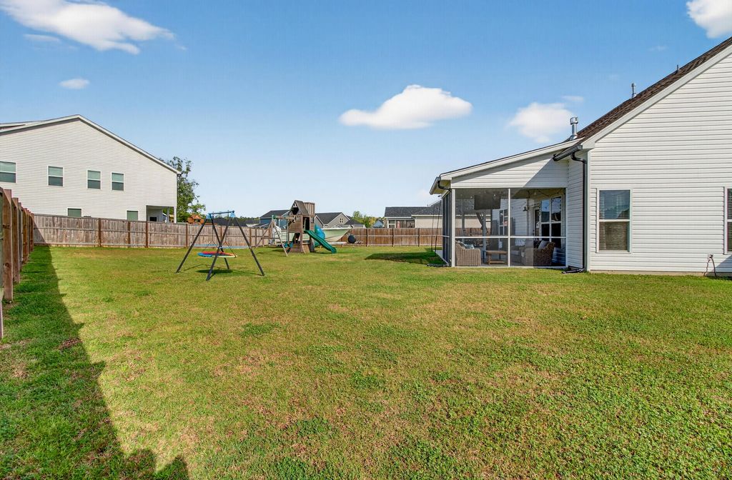 Image 43 of property listing at 105 Edisto Crossing Court, Ridgeville, SC 29472