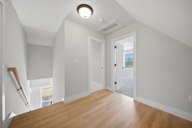 8 Robin Way 7, Chester, NH 03036