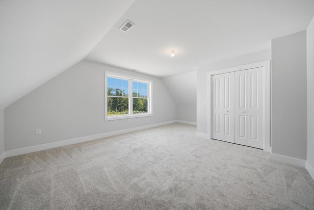8 Robin Way 7, Chester, NH 03036