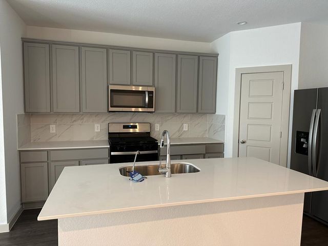 7815 Elm Birch, Rosharon, TX 77583