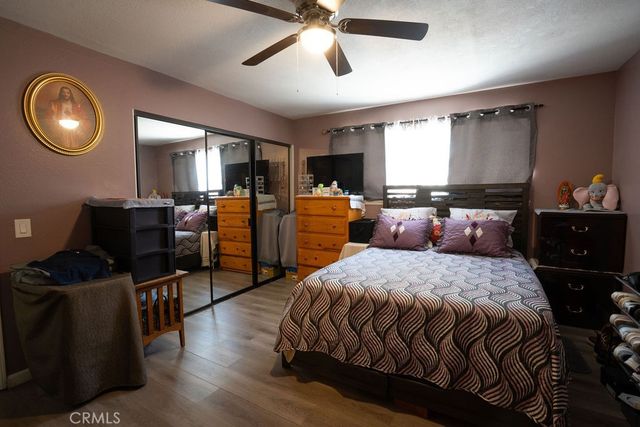 37406 3rd E, Palmdale, CA 93550