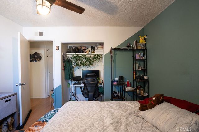 37406 3rd E, Palmdale, CA 93550