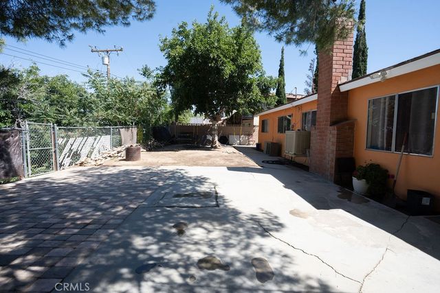 37406 3rd E, Palmdale, CA 93550