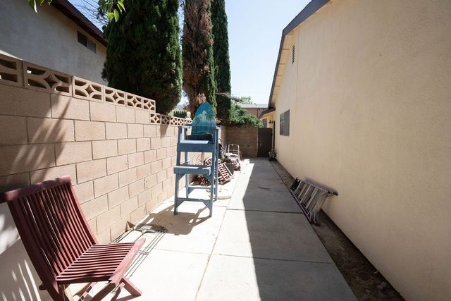 37406 3rd E, Palmdale, CA 93550