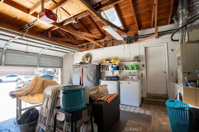 37406 3rd E, Palmdale, CA 93550