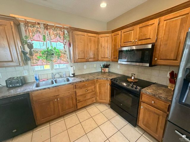 3024 Irene Circle, Manhattan, KS 66502