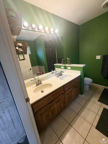 3024 Irene Circle, Manhattan, KS 66502