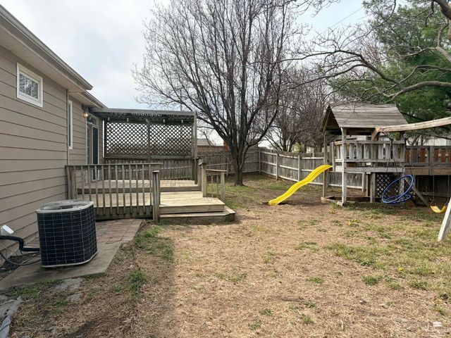 3024 Irene Circle, Manhattan, KS 66502