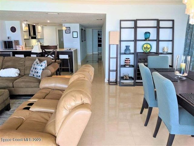 55 N 4th Street 401, Cocoa Beach, FL 32931