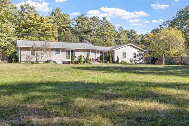 124 Lake St, Bellingham, MA 02019