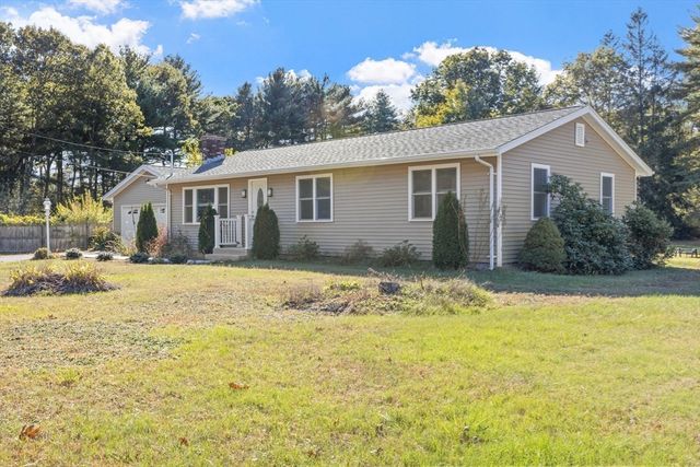 124 Lake St, Bellingham, MA 02019