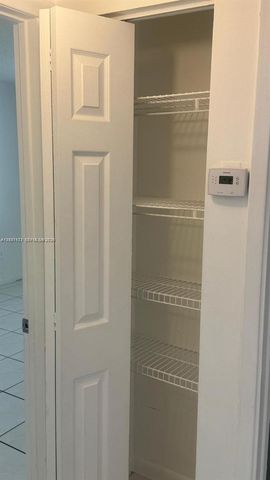 2715 W 66th St 13-21, Hialeah, FL 33016