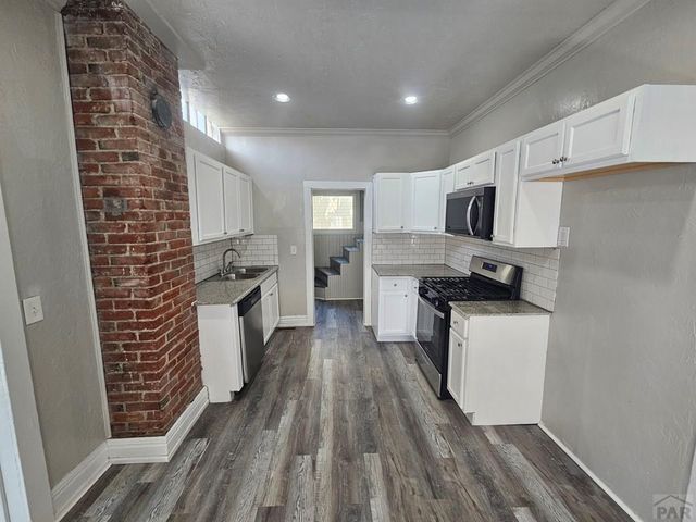 708 W 16th St, Pueblo, CO 81003