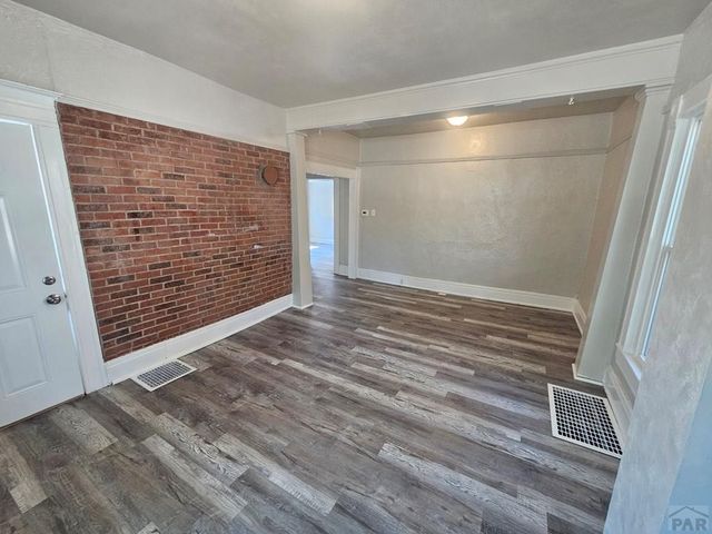 708 W 16th St, Pueblo, CO 81003