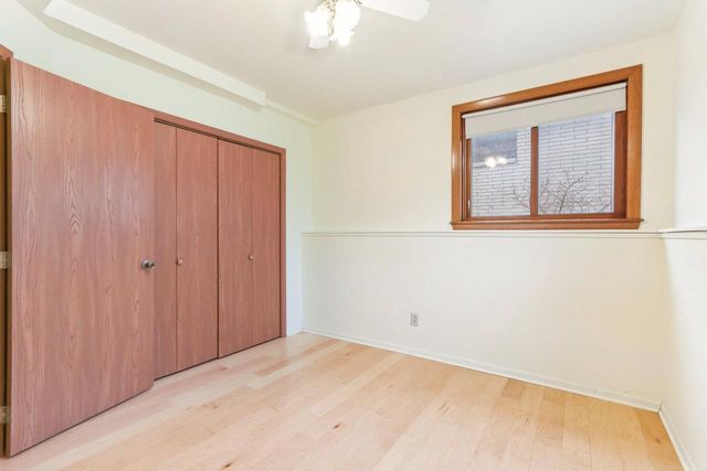 1925 E Van Beck AVENUE, Saint Francis, WI 53235