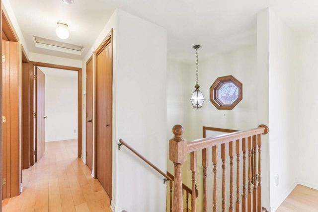 1925 E Van Beck AVENUE, Saint Francis, WI 53235