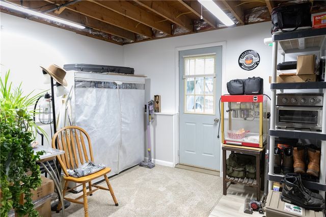 15 Virginia Manor Road, Gates, NY 14606