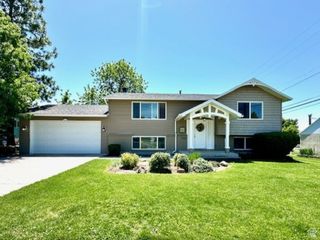 558 E CENTER ST, Kaysville, UT 84037