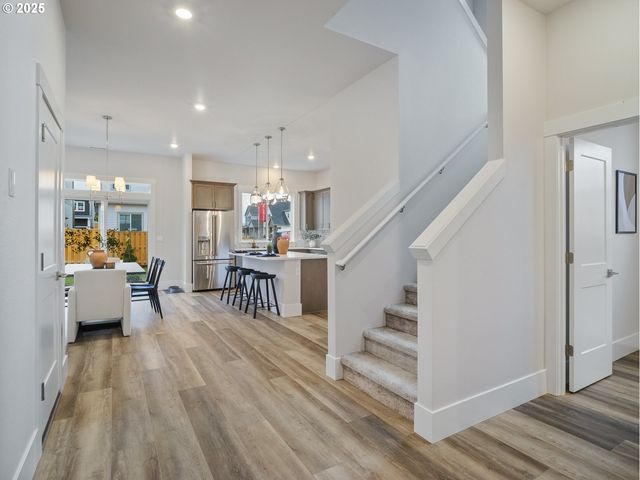 11742 Sw Vinegar Ter, Beaverton, OR 97007