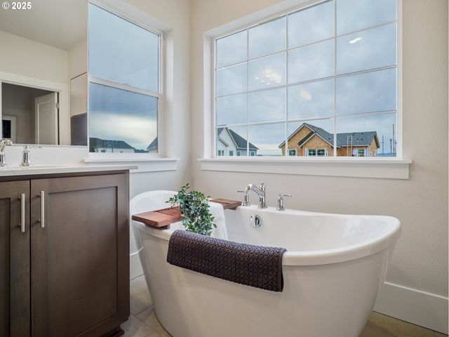 11742 Sw Vinegar Ter, Beaverton, OR 97007
