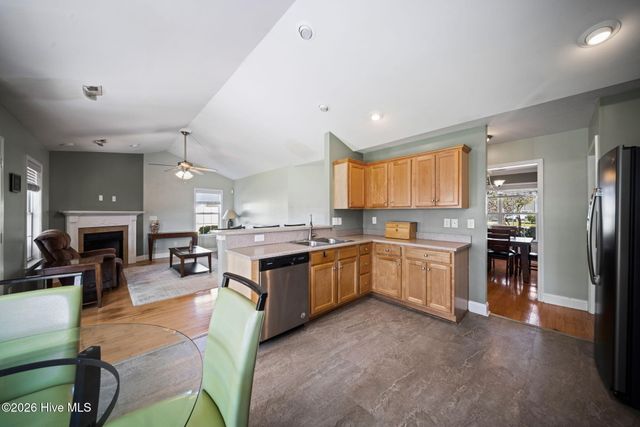 2618 Ravens Glass Court, Wilmington, NC 28411