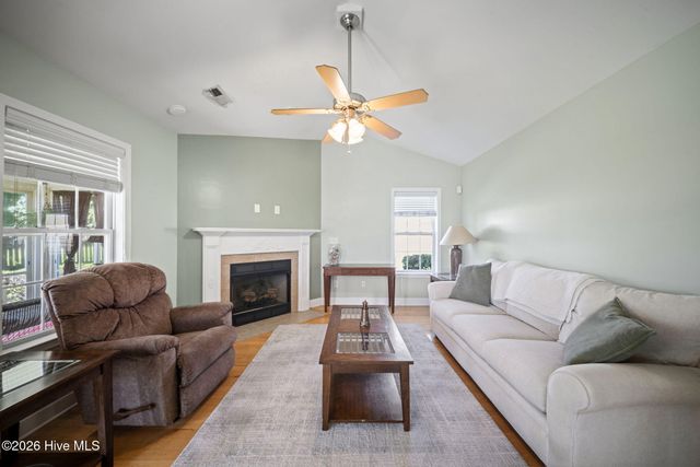 2618 Ravens Glass Court, Wilmington, NC 28411