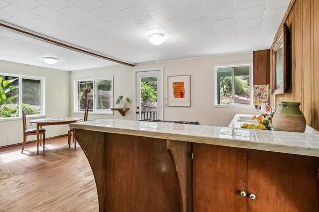 123 Pine Avenue, Felton, CA 95018