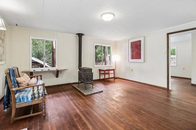 123 Pine Avenue, Felton, CA 95018