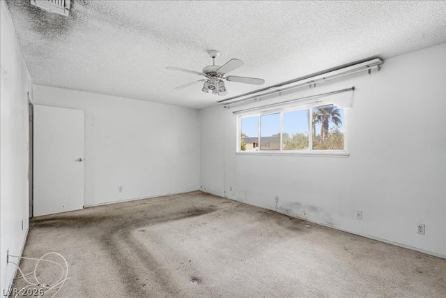179 Greenbriar Townhouse Way, Las Vegas, NV 89121