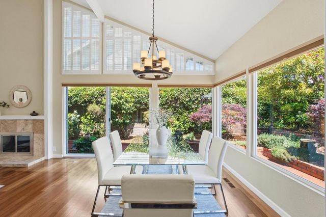 2021 Bordeaux Lane, Half Moon Bay, CA 94019
