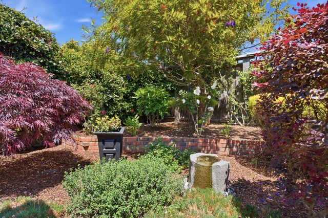 2021 Bordeaux Lane, Half Moon Bay, CA 94019