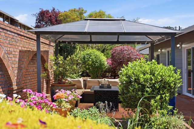 2021 Bordeaux Lane, Half Moon Bay, CA 94019