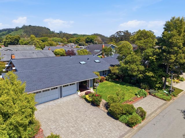 2021 Bordeaux Lane, Half Moon Bay, CA 94019