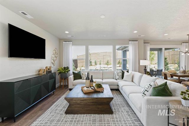 194 W Omphale St., Kuna, ID 83634